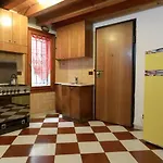 Mario Apartment 1479